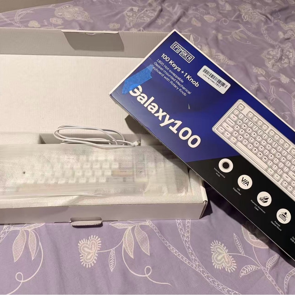 EPOMAKER Galaxy100 QMK/VIA Wireless Gaming Keyboard